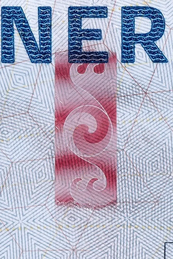 Close up of the RAPID thread in the new 500 kroner